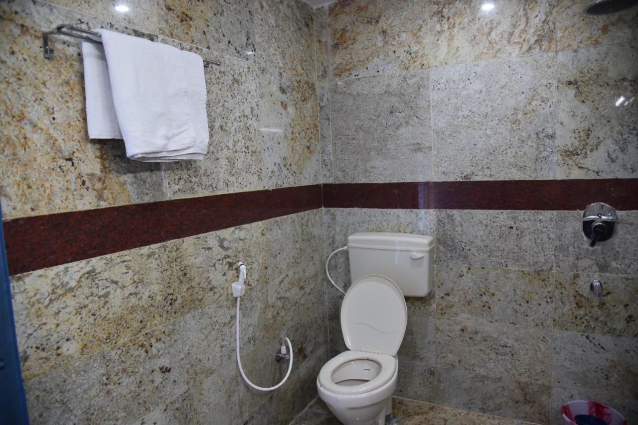 קראיקודי Thangam Residency מראה חיצוני תמונה